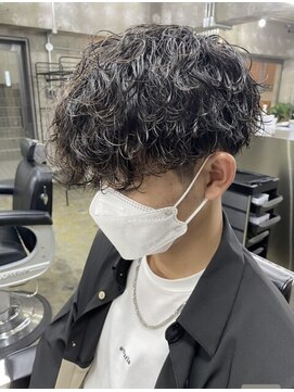 ロンド クラン 岡崎(Lond Clan) 波巻きスパイラルツイストスパイラルパーマメンズマッシュ