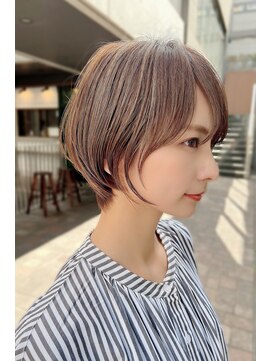 リークフー(Ree cu fuu) 10代20代30代40代50代 前髪 耳かけショートボブ 藤沢