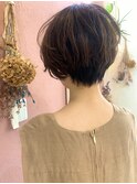 丸みショートエアリーふんわりパーマ