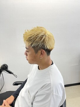 ヘアーラボ ノッシュ 六本松店(Hair Labo Nosh) メンズ 抜きっぱなしショート