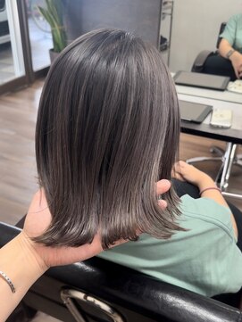 ヴィフ 大船(VIF) 切りっぱなしボブ外ハネバレイヤージュケアブリーチダブルカラー