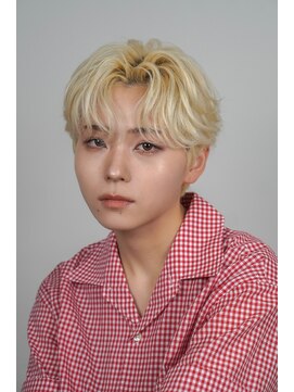 オーシャントーキョーオーバー 渋谷(OCEAN TOKYO OVER) 黒髪韓国マッシュニュアンスパーマコンマバングセンターパート