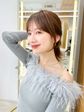 アフロートリノ(AFLOAT Leino) 2wayバング 韓国前髪 シースルー ミディアム くびれヘア 顔周り