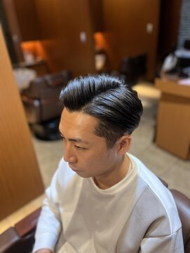 ヘアモード キクチ 銀座店 銀座　ビジネスシチサンヘア　〈理容室〉
