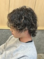 ニアウ 伊勢崎連取店(Niau)&nbsp;波巻きスパイラルパーマツイストスパイラルパーマシャドウパーマ