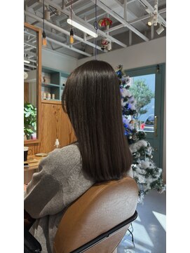 リンドリンド(Lindo Lindo) グレージュカラー