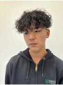 フェードスタイル ハードツイストスパイラルパーマ