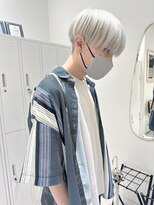 ジーナ 天神(Zina)&nbsp;シルバーホワイトマッシュ 【メンズサロンZina 天神】