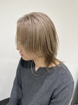 テクト バイアッシュ 吉祥寺店(Tect by Ash) 1ブリーチミルクティーベージュ毛流れセンターパートウルフ