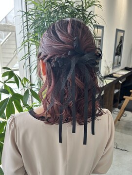 エミュ(emu.) 【とびきりかわいい♪】ハーフアップアレンジ