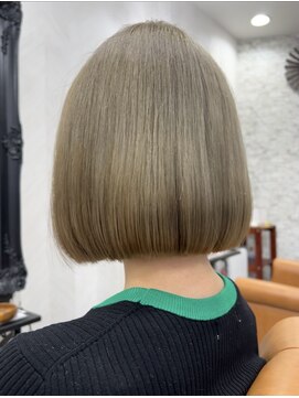 ニュートラルバイフレア(Neutral by FLEAR) 艶髪