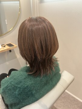 モア(more) ネオウルフカット