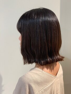 ネオリーブ ロア 鶴川店(NEOLIVE ROA) ☆ちょっぴりウェーブな切りっぱなしボブ☆町田　新百合ヶ丘