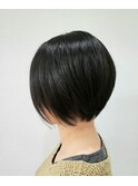 ショートボブ