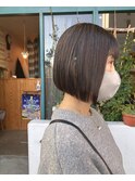 前下がりボブ