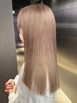 ペレ 栄店(PELE) ミルクティーベージュ