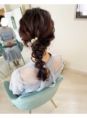 セミロングの編みおろしhair