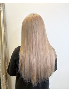 アンククロス 青山店(ANKH CROSS) 《艶ハイトーン》blonde beige (小林 真子)