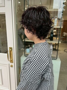 ヘアデザイン ソラ(Sola) 小顔ゆるふわ黒髪ショートボブ似合わせカットニュアンスパーマ
