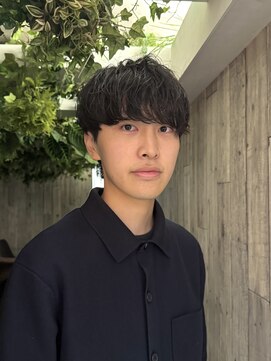 エンド 大阪梅田(&) シャドウパーマ