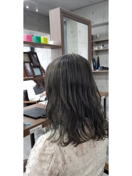 シエル 松山店(CIEL) シルバーグレー2