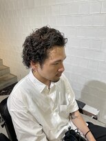 メリケンバーバーショップ フクオカ(MERICAN BARBERSHOP FUK)&nbsp;かき上げヘアショートレイアーくせ毛風パーマコンマヘアパーマ