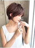 20代30代低め丸み前下がりパーマショート