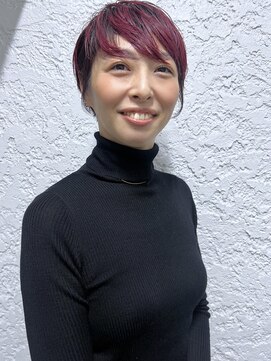 ラウンジ モリオ イケブクロ(Lounge MORIO Ikebukuro) 【morio池袋】赤紫カラーピクシーショート♪