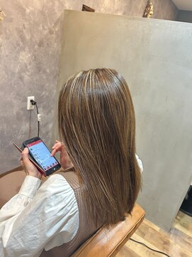 エル(ell) ハイライトカラー