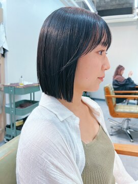 シビバイレボ(CIBI by revo) 地毛風カラー/ナチュラルレイヤーカット/ショートボブ[船橋]