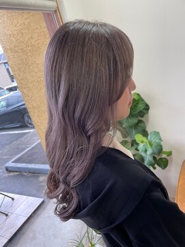 エルフゥ(Elle fou) グレージュ Wカラー