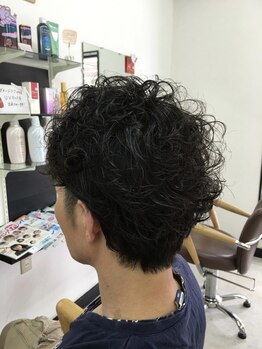 ベルエアー(BEL AIR)の写真/【メンズのカット・パーマお任せください】再現性高くON/OFFどちらも決まる！清潔感UPのビジネスカットも◎