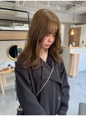ブリーチなしのオリーブベージュ