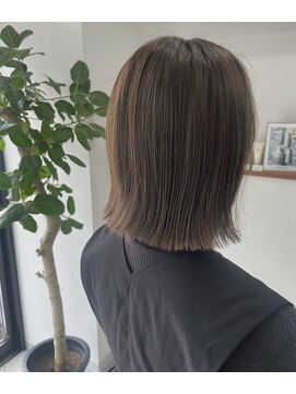 ディーバ 京橋店(diva) マットグレージュ/外ハネ/ボブ/ハイライト/ケアブリーチ/個室