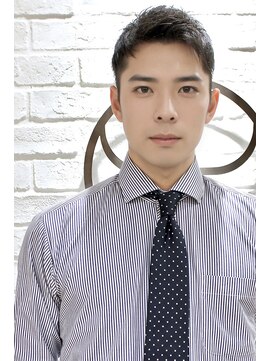 ヘアーアンドグルーミング ヨシザワインク(HAIR&GROOMING YOSHIZAWA Inc.) ベリーショート刈り上げアップバングビジネス