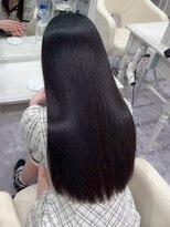 ナビ 金沢駅前店(navi)&nbsp;髪質改善縮毛矯正で手ぐしの通る髪へ