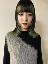 イェン(Yen.) ネオングリーンカラーレイヤーカット裾カラーデザインカラー