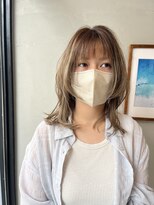 ヘアーループレル(Hair ruup Rell design works)&nbsp;白髪ぼかしハイライト×くびれレイヤー｜ミルクティーベージュ
