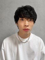 インフィス(INFIS)&nbsp;癖毛を活かしたニュアンスパーマで朝5分で決まる無造作スタイル