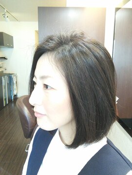 ヘアメイク ビス(Hair Make Bis.) 大人のボブスタイル