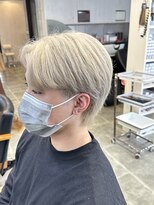 キャラ シャローネ 池袋(Chara Chalone)&nbsp;メンズホワイトカラー/センターパート【池袋/本松】