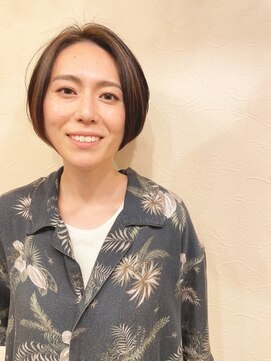 美容室 スイミー(Swimmy) ハイライトショートボブ