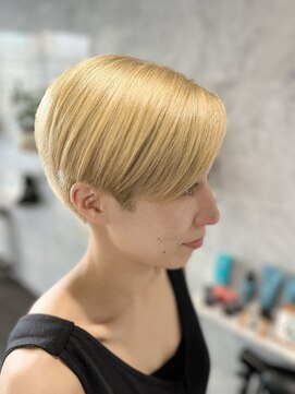 セブンズ(7'S) ショートヘア　ダブルカラー