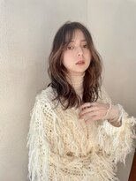 【たっぷりレイヤー×くびれヘア】