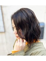 サーティーン(THIRTEEN) vegan認証HUEカラー・ウェーブボブ(^^)20代、30代