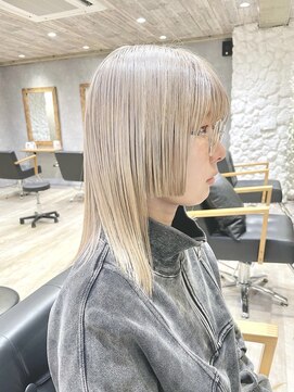 モアナ バイ ヘッドライト 三島店(Moana by HEADLIGHT) 【Moana三島】#ブリーチ#抜きっぱなし#ダブルカラー