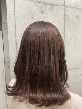 ネウィ 池袋(newi) ピンクベージュ