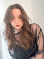 ネオリーブ チロル 横浜西口店(Neolive CiroL.)&nbsp;センターパート韓国風ヘアブローチなしカラーイメチェン【横浜】