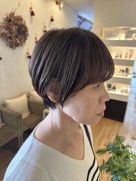 ルシード スタイル レクラ 栄生店(L'UCIDO STYLE L'eclat) 丸みショート