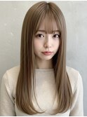 スモーキーベージュ×艶髪ロングヘア